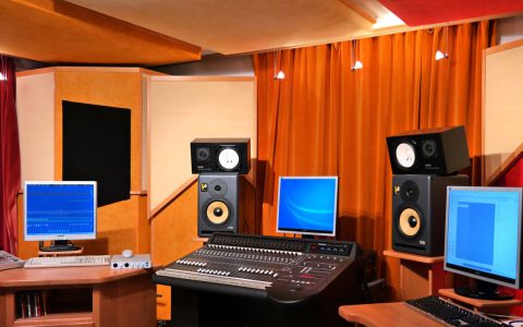 Leisure Time Studio - Tonstudio für Musikproduktion Wien